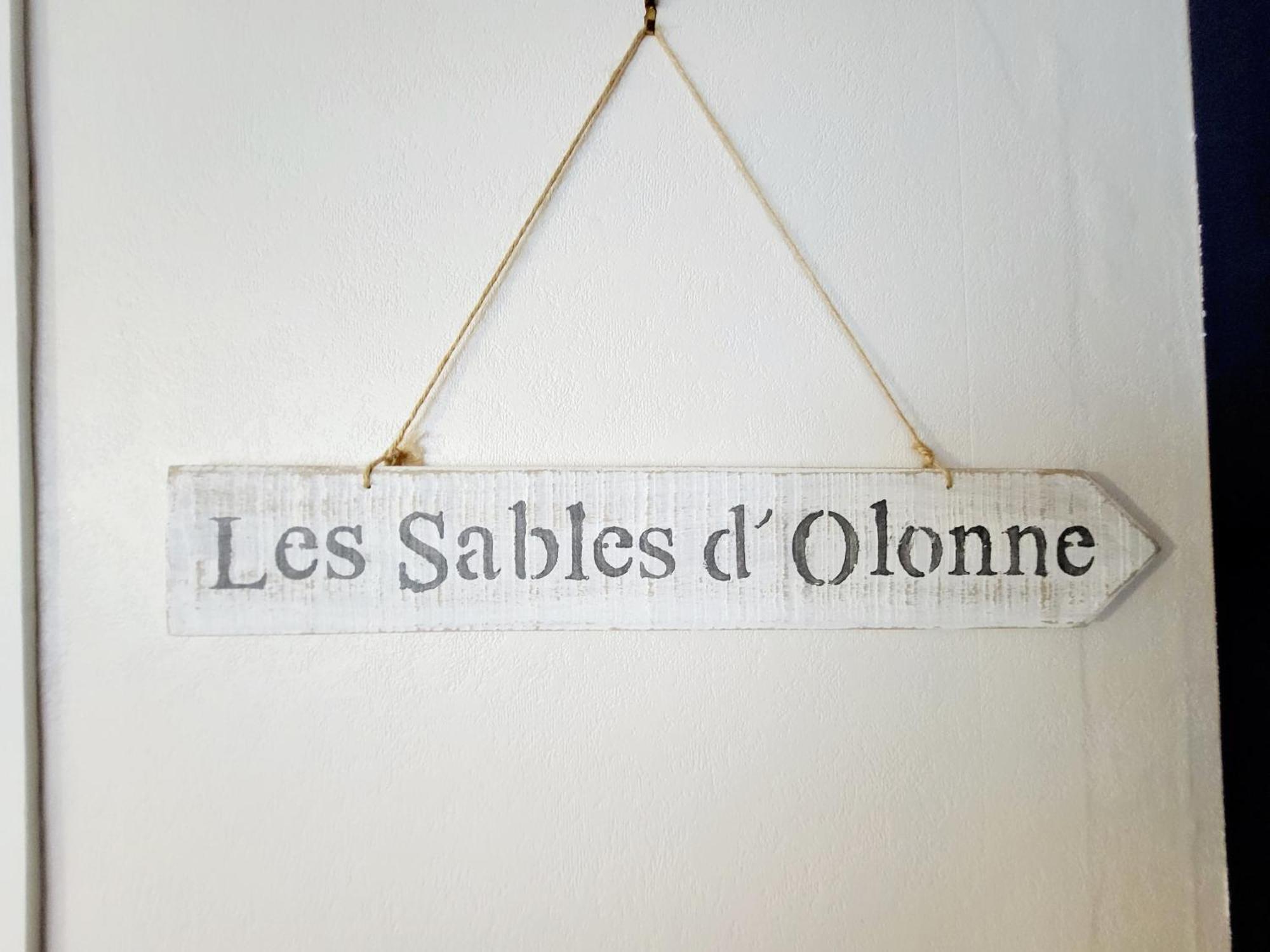 Appartement Moderne Au Centre-Ville, 150M Plage, Wifi, Confort Ideal Pour Familles - Fr-1-92-876 Les Sables-dʼOlonne Exteriör bild