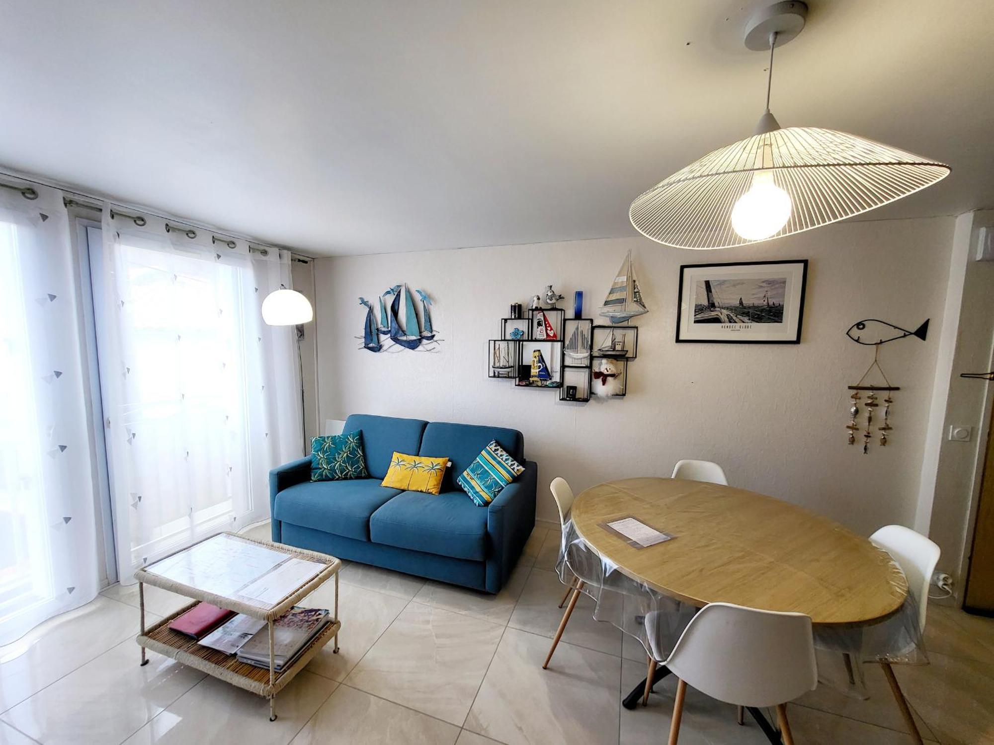 Appartement Moderne Au Centre-Ville, 150M Plage, Wifi, Confort Ideal Pour Familles - Fr-1-92-876 Les Sables-dʼOlonne Exteriör bild